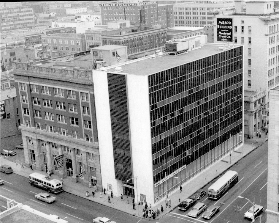 The Gariepy Block was demolished in 1960 to make way for the modern Toronto Dominion Bank Building, which still stands to this to this day.• End• X-49023 (1966)