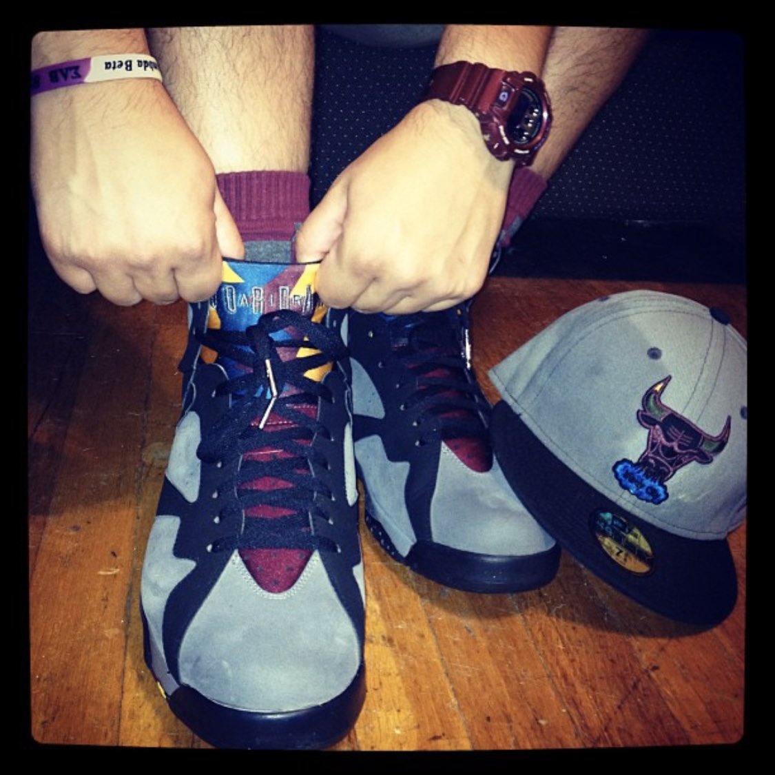 PoderosoDesigns's tweet image. #KicksWhileWeSit Bordeaux Family