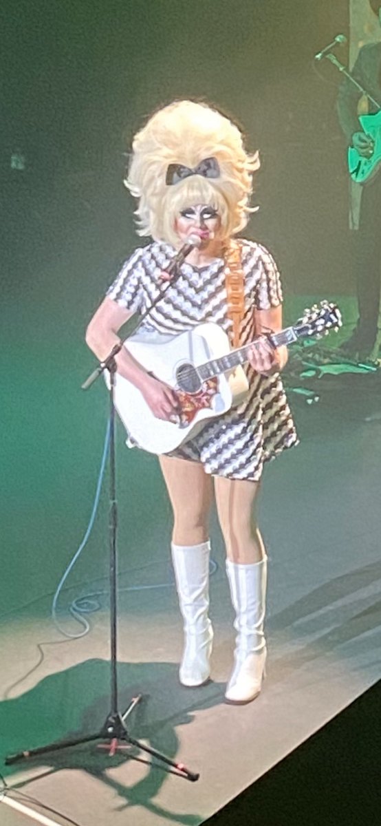 #TBT to the last public gathering I attended - the great <a href="/trixiemattel/">Trixie Mattel™</a> at <a href="/ParamountAustin/">Paramount Theatre</a>. I think we shared a moment together during her encore. Don’t you think?