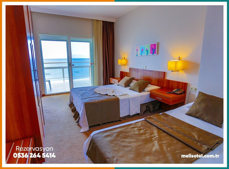 Bir evim olmalı, denize nazır, tüm seslerden ırak; sadece dalga sesi, güneş ve ben! Hatta beni bile kaybeden bir ev!
Şöyle üç gün dâhi olsa yeter bana! dediğiniz o yer; #MelisHotel #Kuşadası 🌸

Erken rezervasyon kampanyasını kaçırmamak için: 0536 264 5414