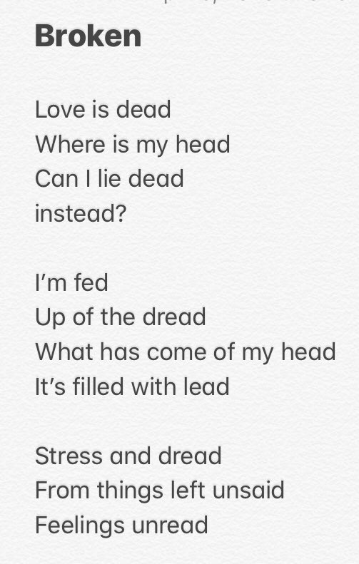 Rio_Rio_Russell's tweet photo. Broken... 🥺

#poetry #fame #rapper #rap #lyrics #song #writer #singer #entertainer #music #lyricist #artist #heartbreak #sorrow #pain #tears #blood #gore #death #goth #emo #scene #lonely #ArtistOnTwitter https://t.co/B0v3MMromS