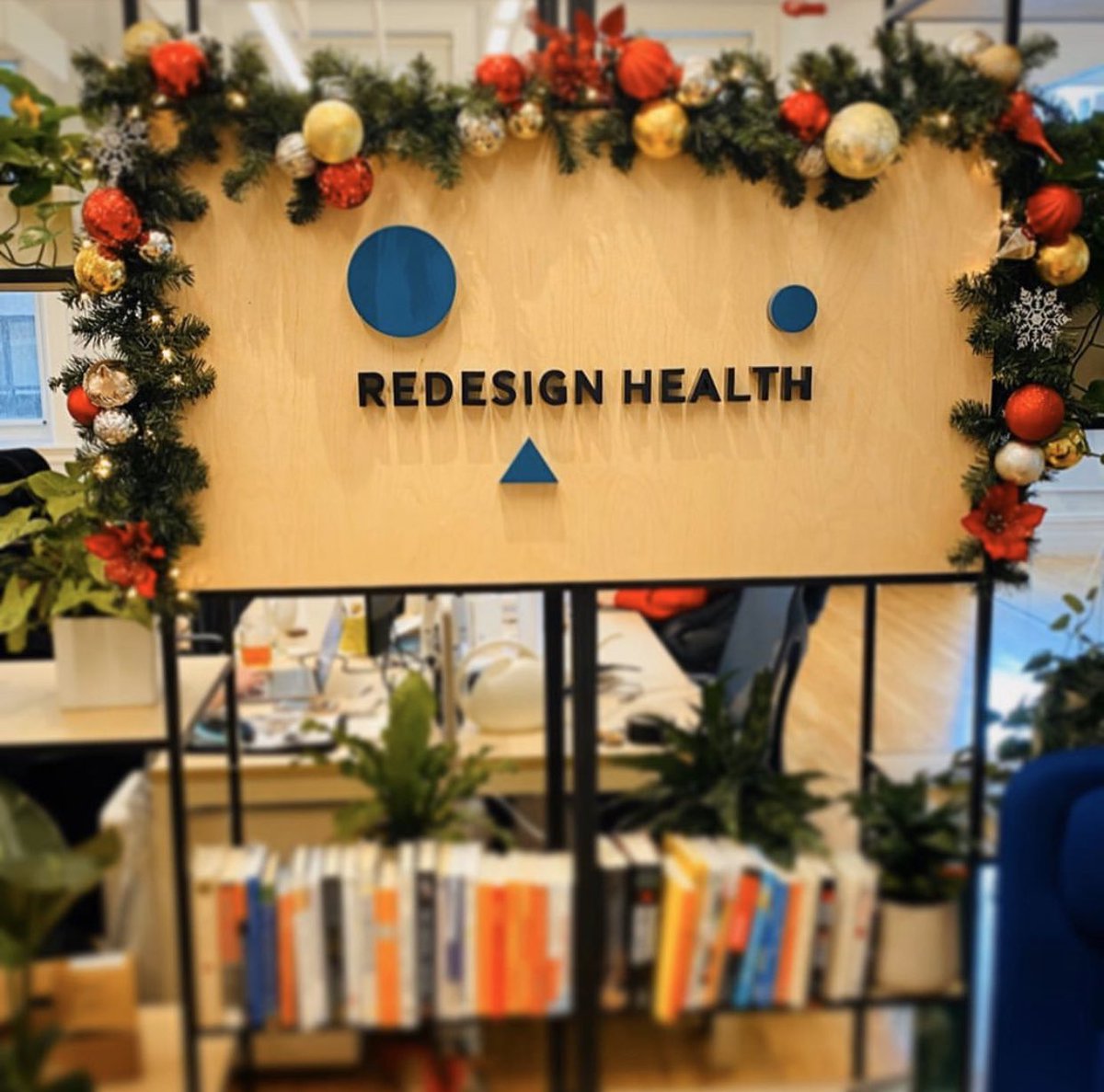 RentAChristmas's tweet photo. Late #TBThursday / Early #FlashbackFriday to when our #ElfSquad decorated the offices of #RedesignHealth. We are thinking about & sending our love to all the incredible healthcare workers during this difficult time!
๐ ๐ ๐ ๐ ๐ ๐ ๐ ๐ ๐ ๐ ๐
#RentAChristmas โค๏ธ #Christmas https://t.co/bPMb2lvj0U
