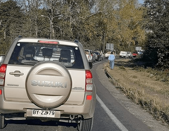 LaVozDePucon's tweet photo. Nueve personas detenidas por traslado a segundas viviendas en la Zona Lacustre https://t.co/EASXXUNW8d https://t.co/xXkbA9RmKJ
