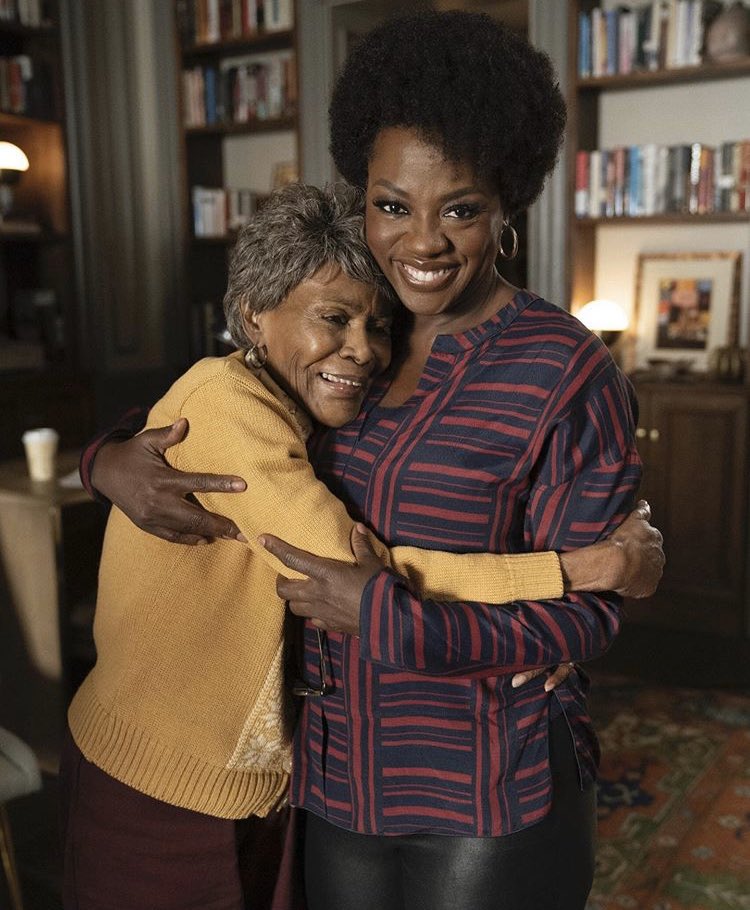 Cicely Tyson and Viola Davis is my favorite mother/daughter duo #HTGAWM