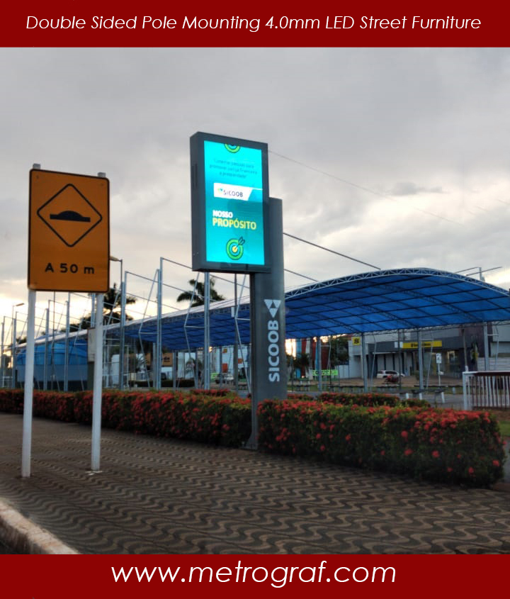 #Metrograf Street Furniture installation in the Brazilian midwest. A bank sponsored digital network project getting started in the area.