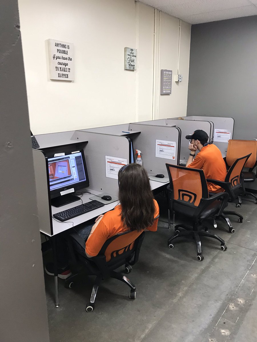shawncheuka's tweet photo. D92 Team B working hard and safe https://t.co/DHXHMkHmp3