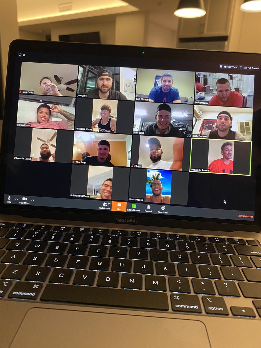 JoeyGallo24's tweet image. The gang’s all here!😂 @Rangers