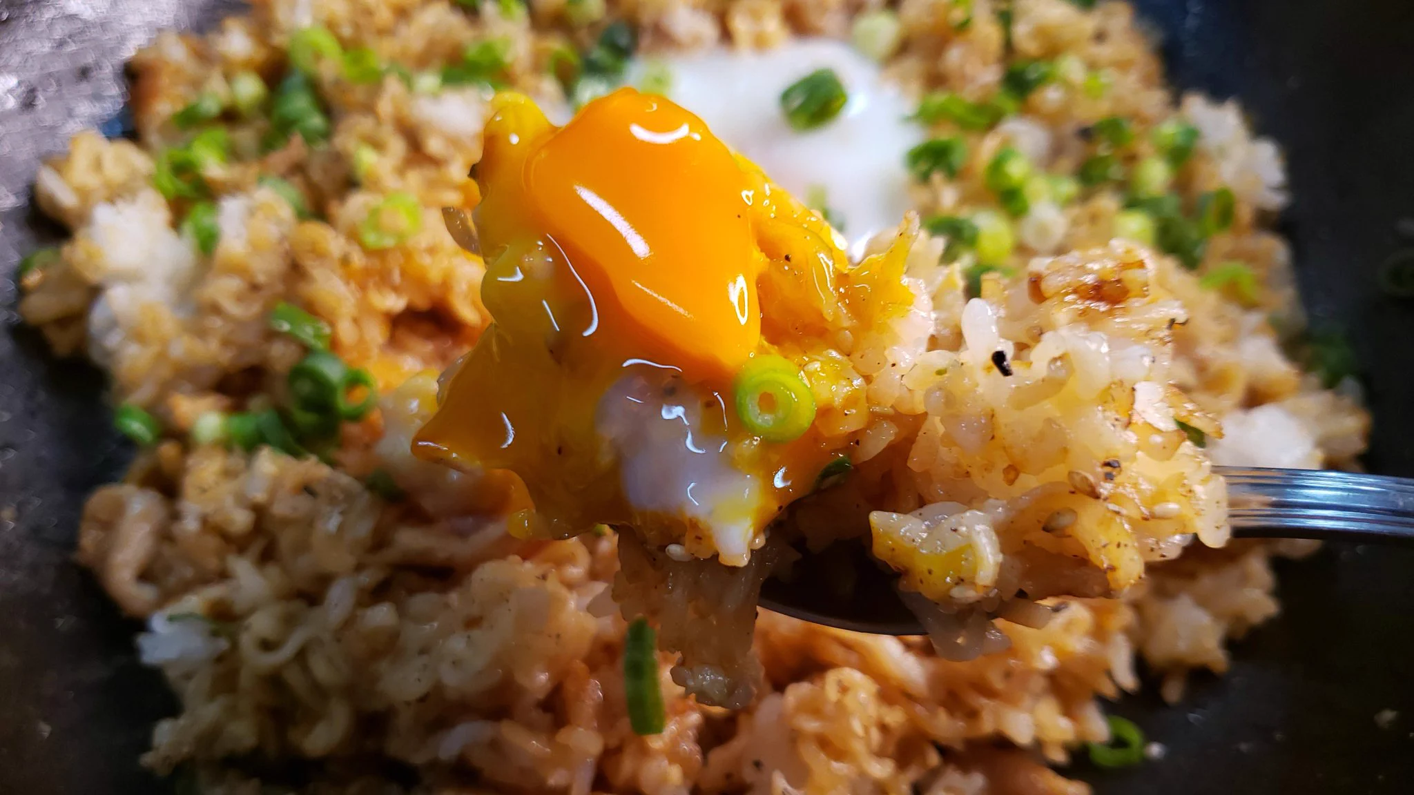 サッポロ一番×ごはんで絶品料理に！「ラー飯」の作り方！