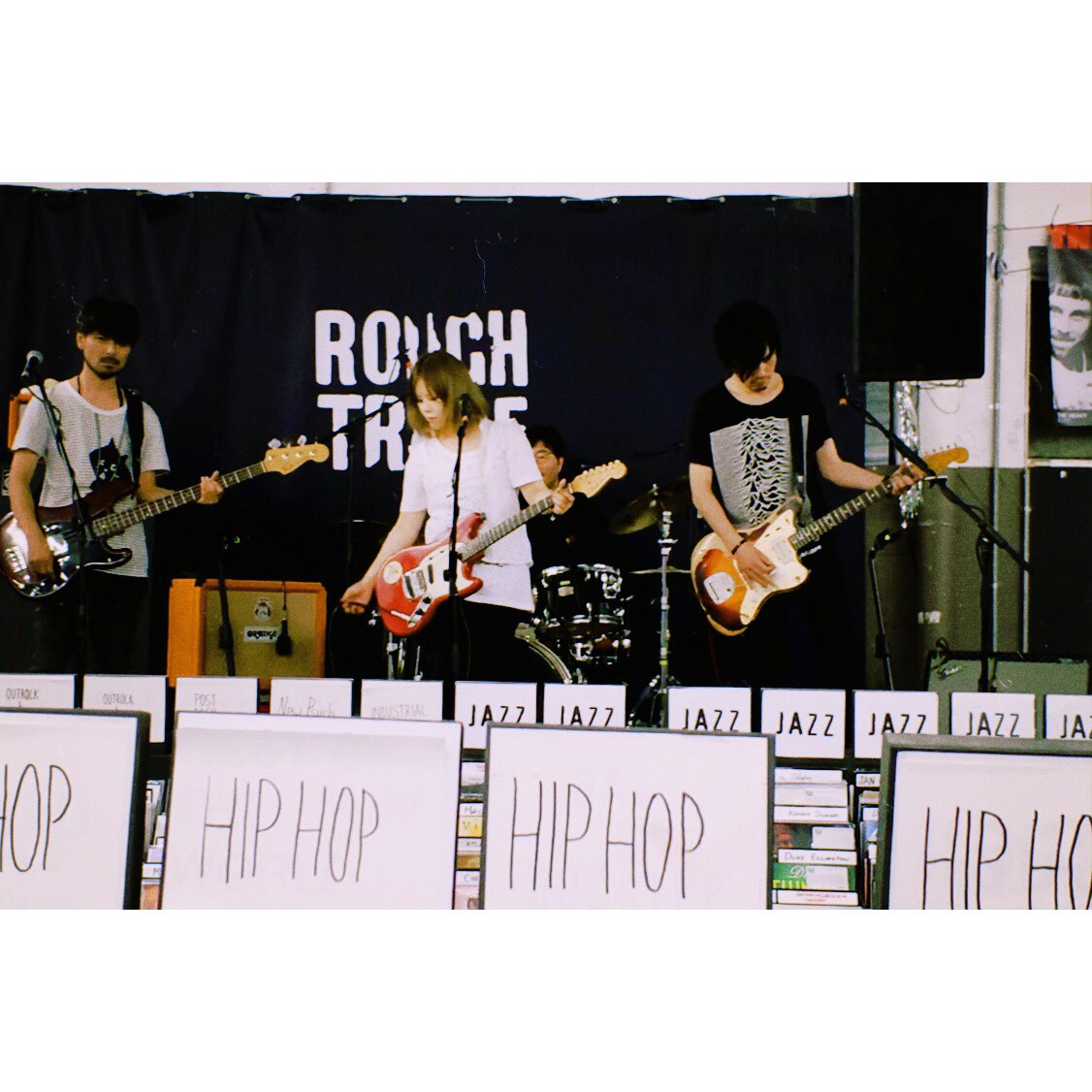 taffy8tw's tweet photo. lovely everyday weekend all ;) x
毎日週末、いかがお過ごしですか?
#TaffY
#実はヒップホップ
#roughtrade
#instoregig
#soundcheck https://t.co/snwnyYrHBE