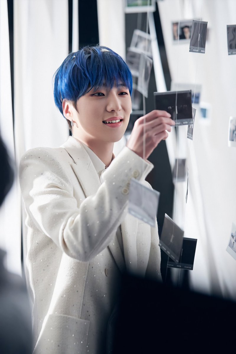 WPatootie's tweet photo. You are beautiful, beautiful, beautiful.... 

[hd ver] ✌🏻

#WINNER #REMEMBER @yginnercircle @yg_winnercity https://t.co/JNElV0yhzF
