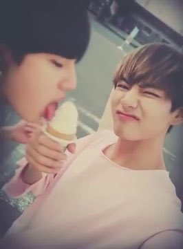 a thread of taejin selcas because why not