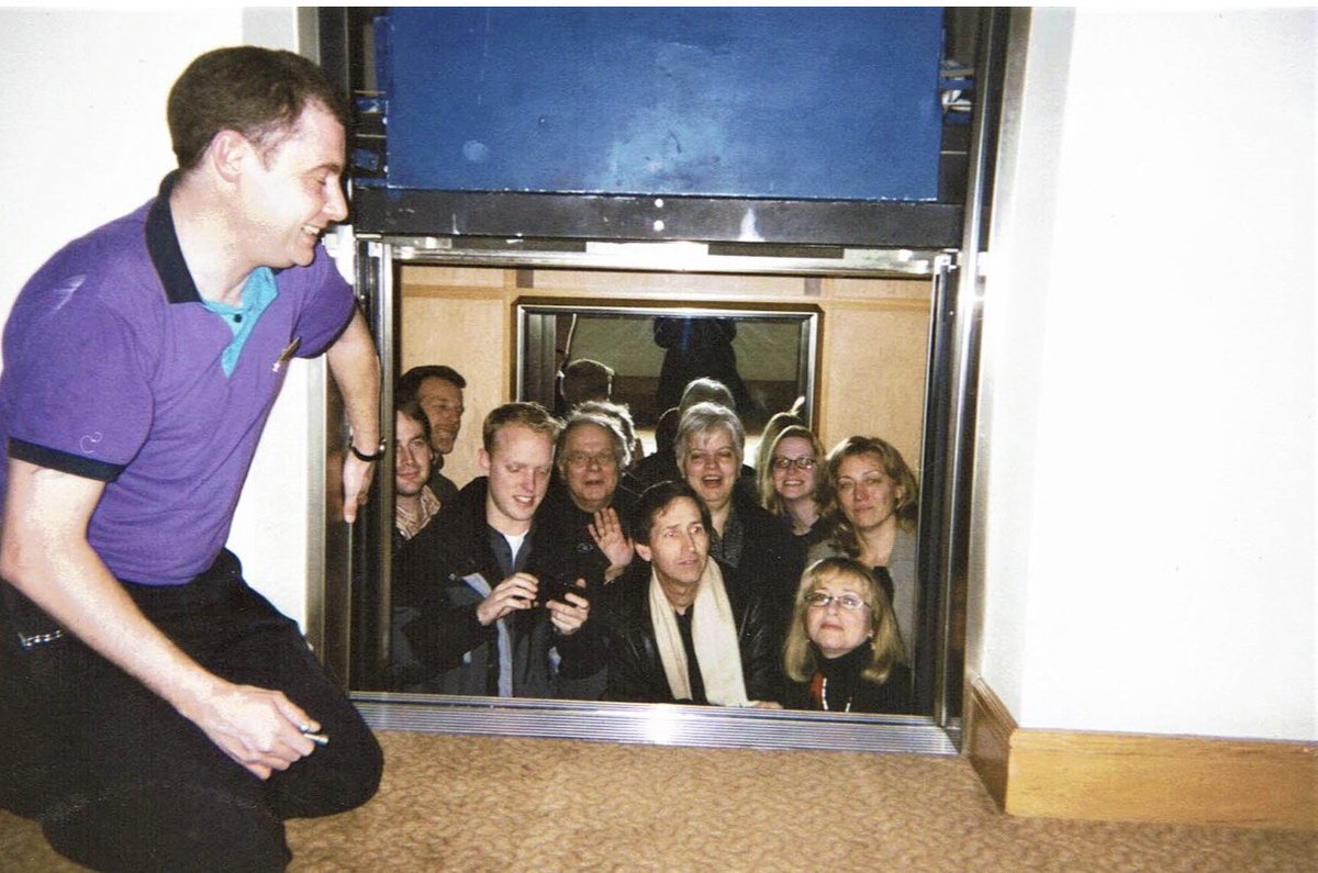 playinglesshurt's tweet image. #ThrowbackThursday the time we were in Scotland on tour and the elevator got stuck. At least the technician finally arrived and opened the doors. As you can see we were mid-floor! Me bottom right corner. #concertmaster Jorja Fleezanis 2nd row 3rd from the right. #music #touring