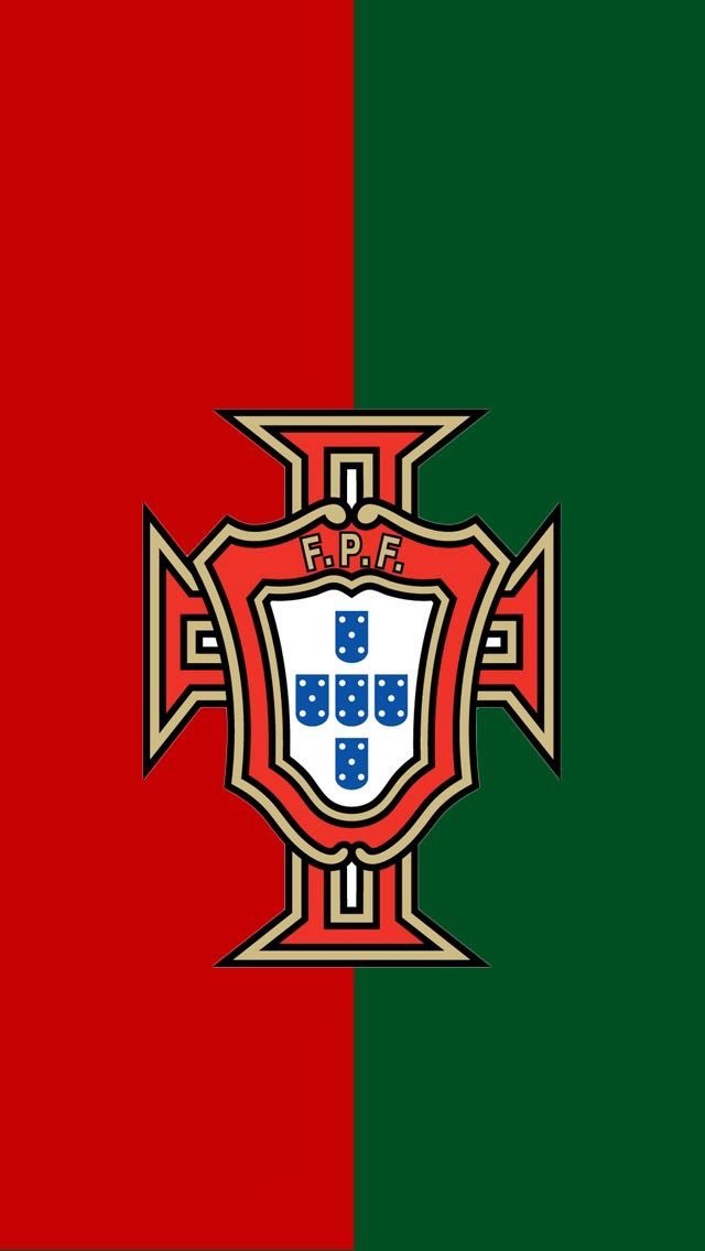 Who are your top 5 favourite Portuguese footballers and WHY?This doesn’t necessarily mean best, but players that are special to YOU..