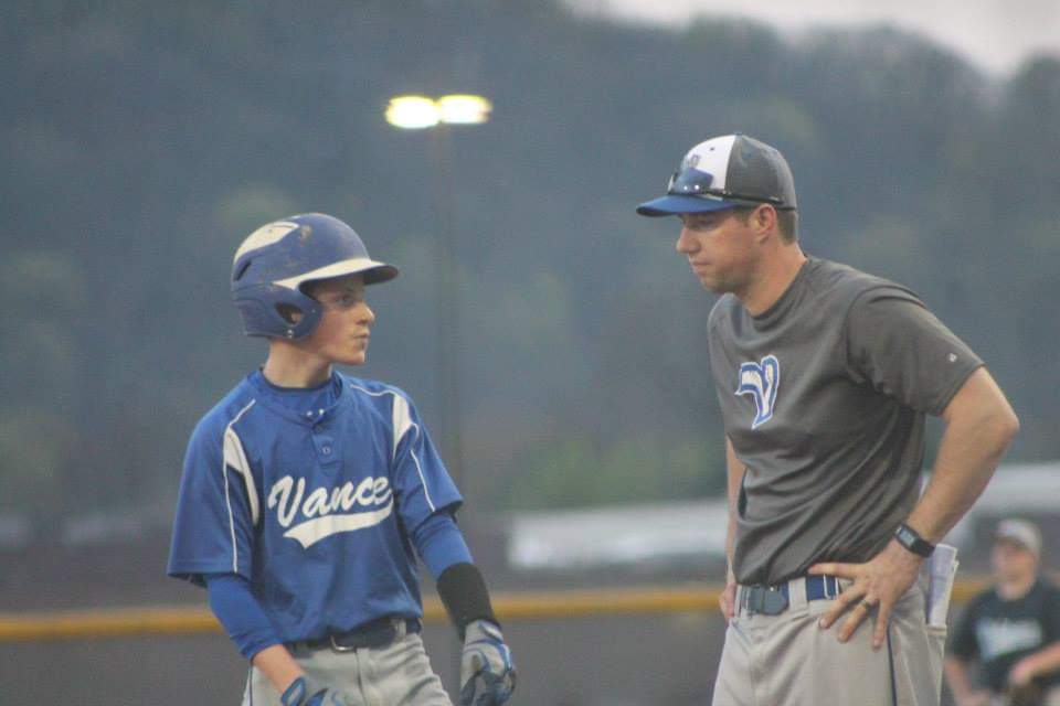 CoachTaylorVMS's tweet photo. This picture came across my newsfeed on Facebook of THS Senior @Daniel_Hicks6 who has committed to Rhodes College. This was Daniel's 7th Grade year at VMS. Looking forward to seeing you continue your baseball career in the future! https://t.co/719ZpQhoUV