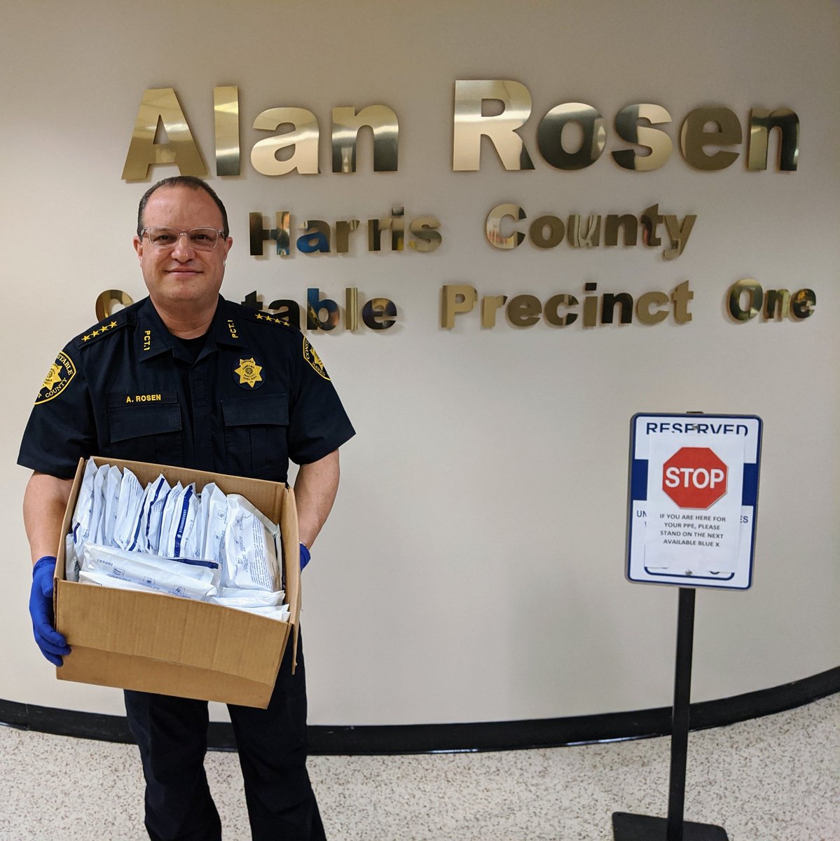 Third - I went across the street to take 500 surgical masks to  @Pct1Constable Alan Rosen.His officers are working hard to keep us safe.