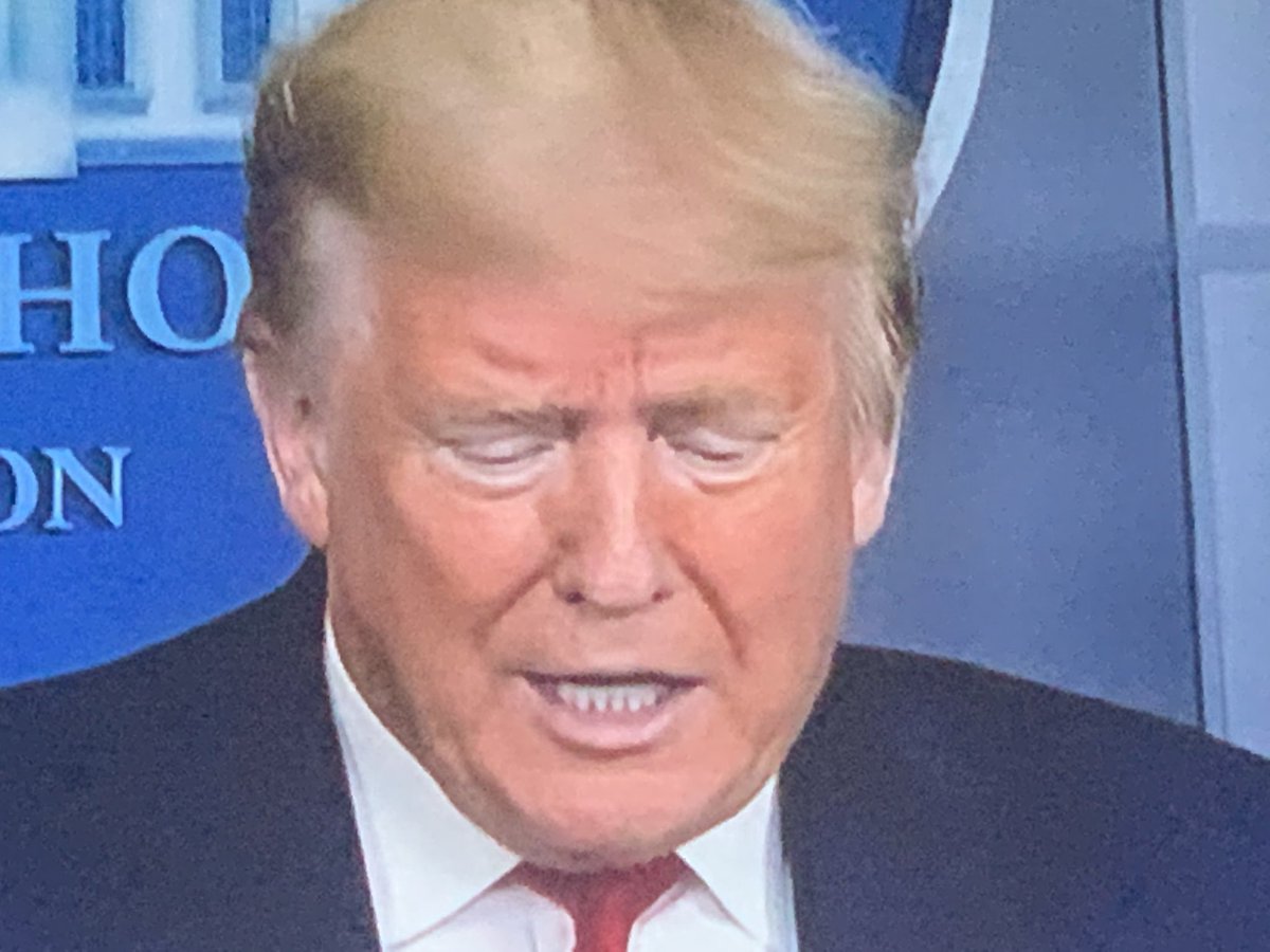 don_dilly's tweet photo. Am I the only one who’s like ‘what’s up with this guy’s weird orange face when its super white around his eyes for no reason except it’s weird?’ https://t.co/llWtBRtIsQ