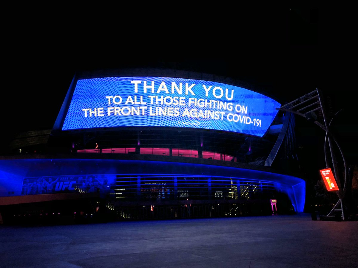 t_weakcity's tweet photo. Proud to say i led the initiative to #MakeItBlue at T-Mobile Arena. A special thanks to Mama Hallmann for being an absolute badass on the front lines. https://t.co/LP8zBI61QQ