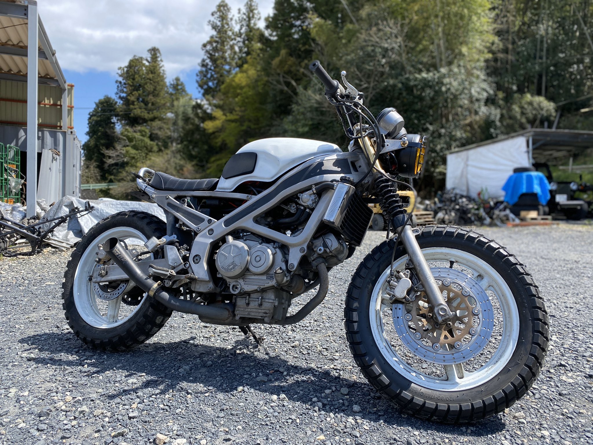 ホンダ VT250 スパーダ カスタム