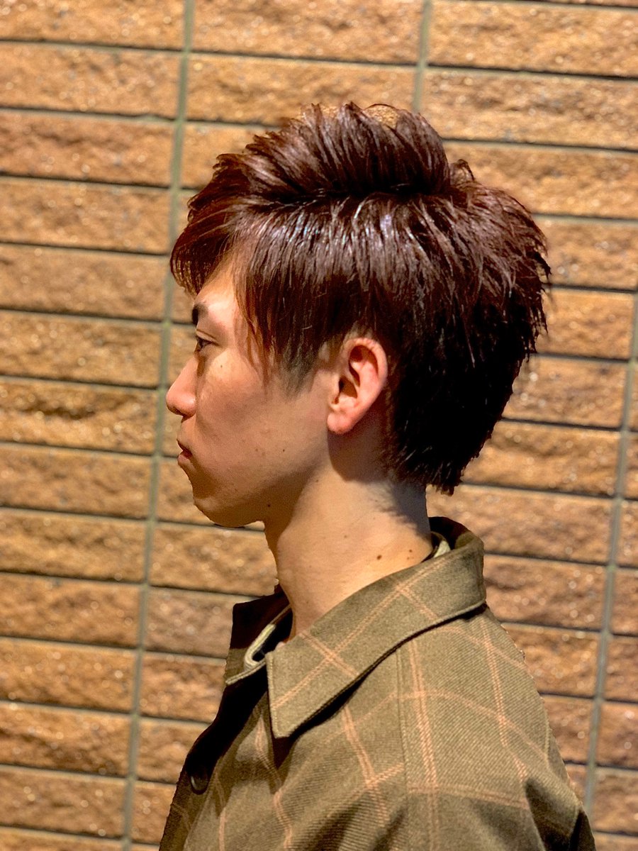 メンズヘアカタ特集 インフィニィト新長田 Auf Twitter スタイル名 ツーブロックスタイル ネオ七三分けスタイル コメント 七三分けスタイルのカットですが ピチッとせずふわっとしたスタイルなのと 前髪をあげてないスタイルです 僕が名付けるとすれば