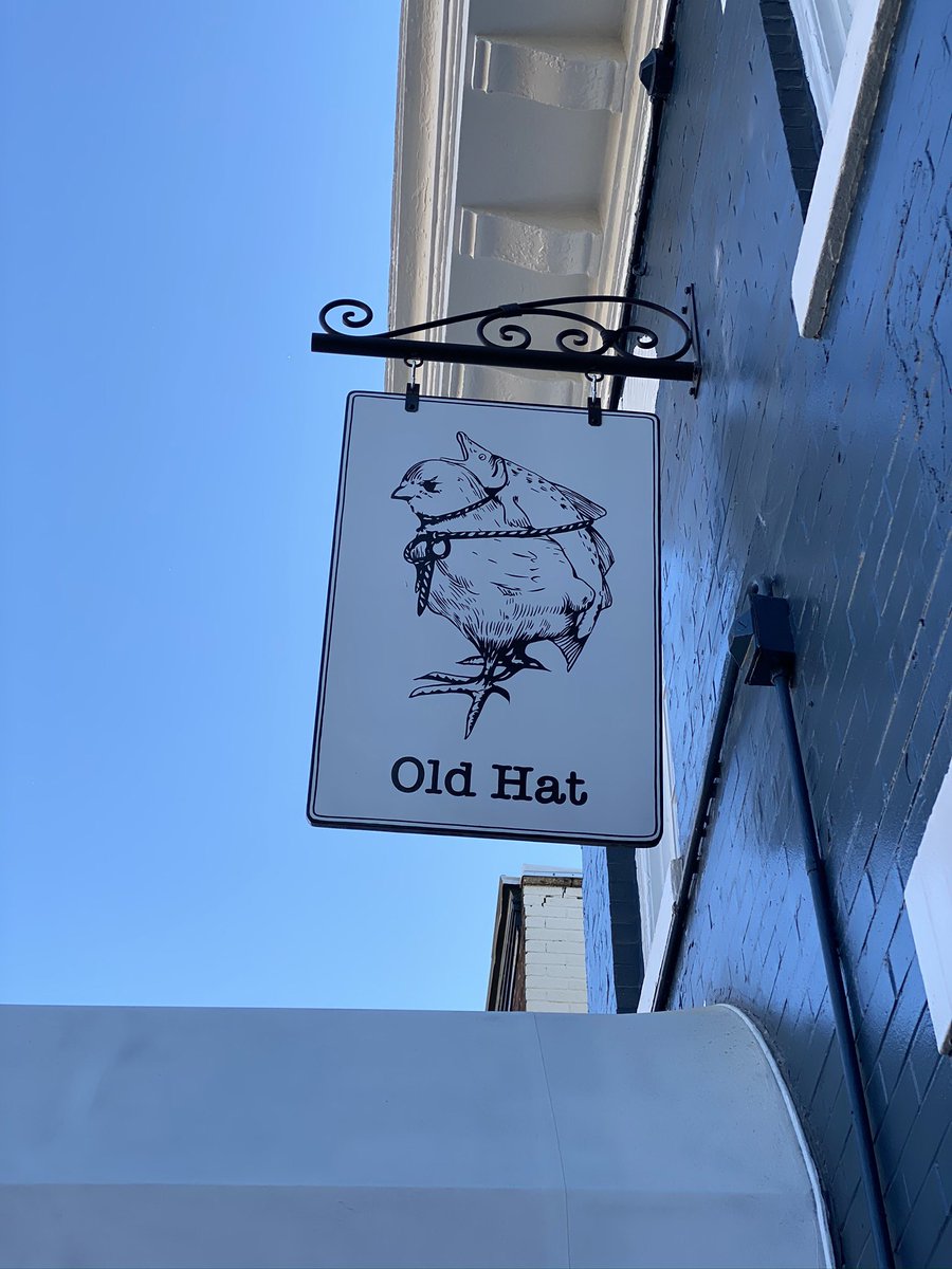 Oldtowndogwalks's tweet photo. Sign is up at #theoldhat #alexandriava #oldtownalexandria https://t.co/FbhN7EIZcg