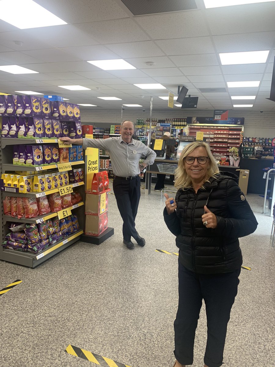 Recognising Bernie who has been an amazing team player helping out across His group! Thank you 😊 #SocialDistance #TogetherWeCan <a href="/Bill2302/">Bill Nisbet</a>