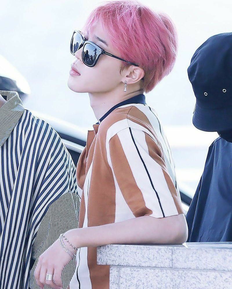 jimin giving off rich ceo vibes; a thread