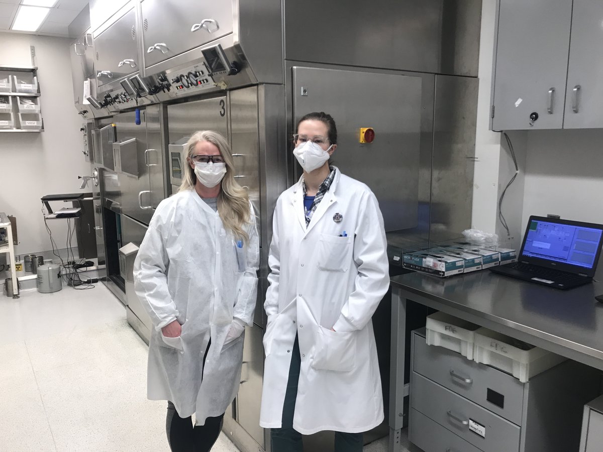 Scott_LabUM's tweet photo. 1/2 #BiggingUp our production #radiochemists from @UMichRadiology who are working through the #COVIDー19 chaos to ensure the #NuclearMedicine clinics continue to have #radiopharmaceuticals available for #ClinicalPET #HAILToTheFrontLine https://t.co/hXGWEarVjF