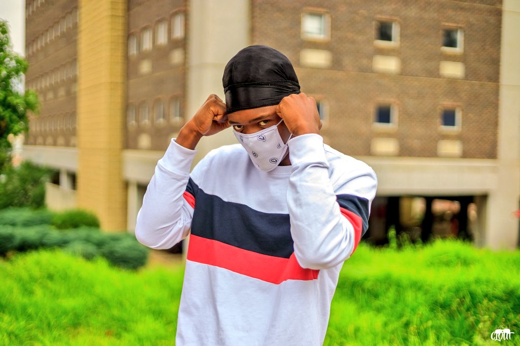 LuSrenkOfficial's tweet photo. "When Trouble Came By I Always Stood on my feet" 
"Hate To Say_(Freestyle)"Check out the Official Video Now!!
LINK!
https://t.co/N0NwC79jbE https://t.co/UpXeevGPN0