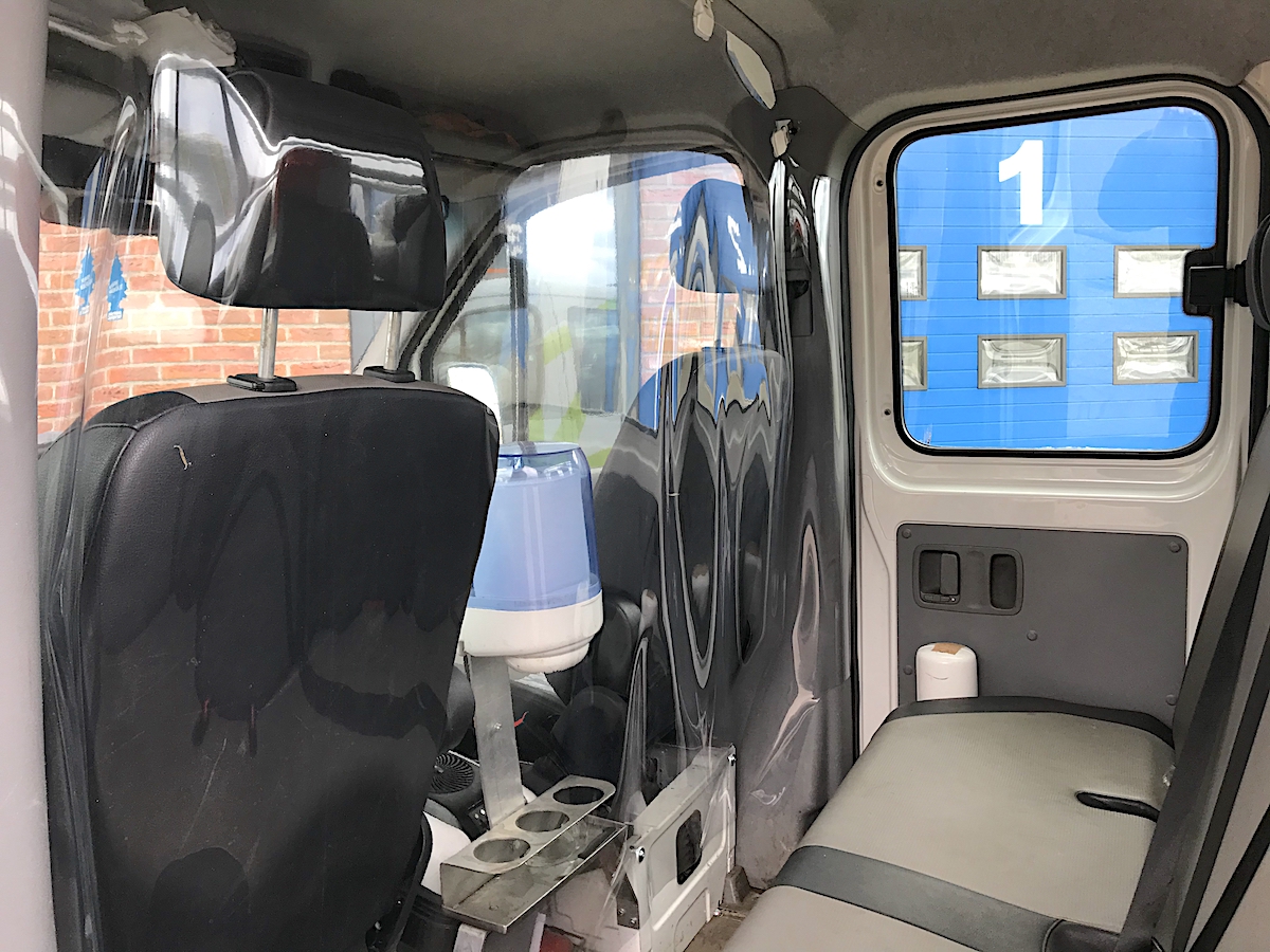 Nu actueel: Corona scheidingsschermen. De corona schermen zijn bedoeld om toch met meerdere personen een bedrijfswagen te kunnen delen. Meer info: bit.ly/2yuEz51 #ondernemer #corona