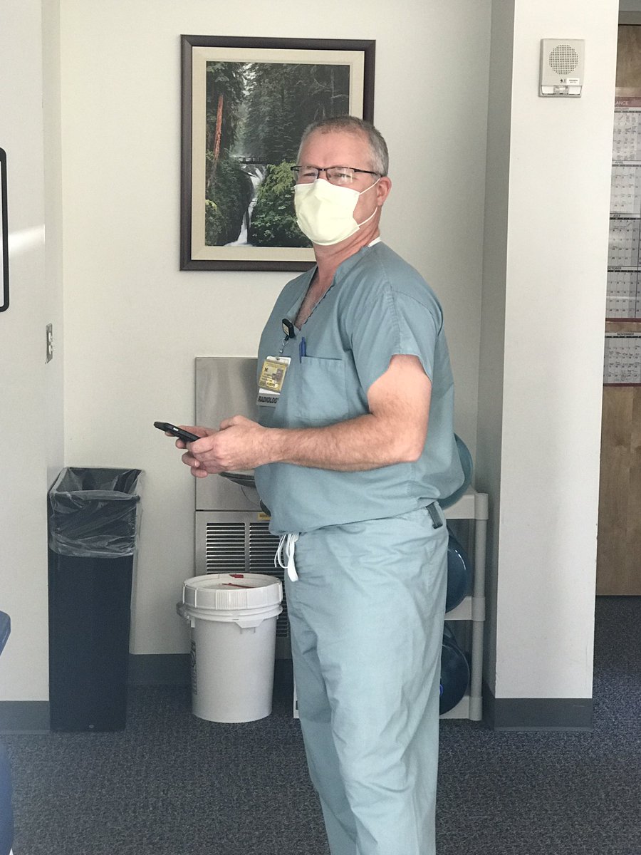 Scott_LabUM's tweet photo. 2/2 #BiggingUp our production #radiochemists from @UMichRadiology who are working through the #COVIDー19 chaos to ensure the #NuclearMedicine clinics continue to have #radiopharmaceuticals available for #ClinicalPET #HAILToTheFrontLine https://t.co/KhsNkX7BZf