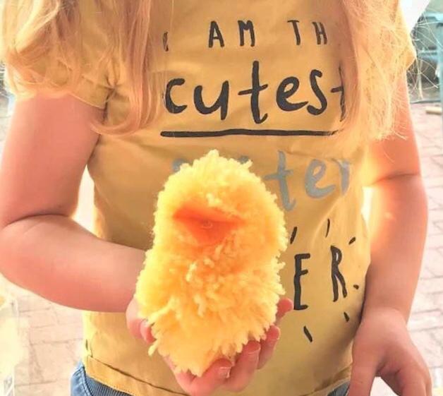 WildAboutPlay's tweet photo. An #IsolationTip for this #EasterWeekend - create your very own fluffy bunnies and chicks with this easy how-to guide and encourage your child's creativity and imagination! 🐣🐰 https://t.co/bQ2Tbw7spb https://t.co/TY054ge1rV