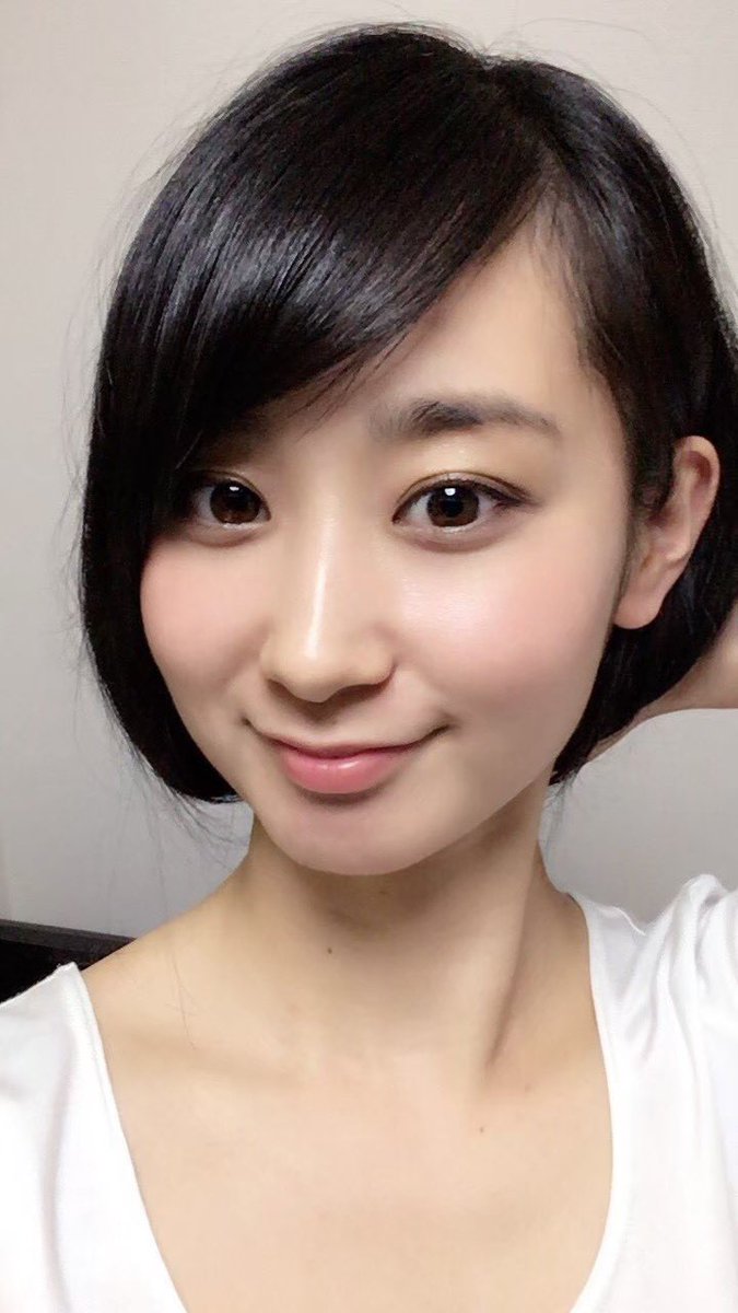 吉村冴加 よしむら さやか こんな 時代も ああ ったねと 小5 競泳 高校 バレー部 22歳 なんちゃってショート ショートカットの日