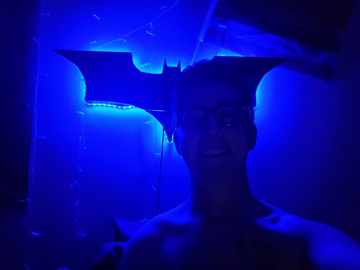 Mikey_Boi_35's tweet photo. I may no longer live in Cleveland, but I want to show my support to our Healthcare workers and first responders and #LightUpCLE !! https://t.co/84QyulqCNc