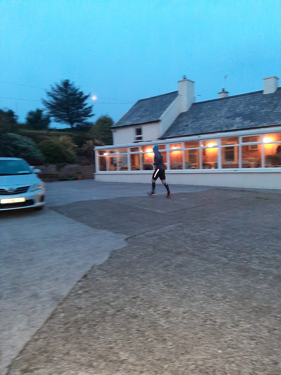 #65milesfor65RosesDay. My brother is running 65 miles in a loop around the house today for <a href="/cf_ireland/">CF Ireland</a> . #100daysofwalking what a way to finish it! #100daysofwalking <a href="/LunchtimeLiveNT/">Lunchtime Live</a> <a href="/ciarakellydoc/">Dr Ciara Kelly</a> gofundme.com/f/65miles-for-…