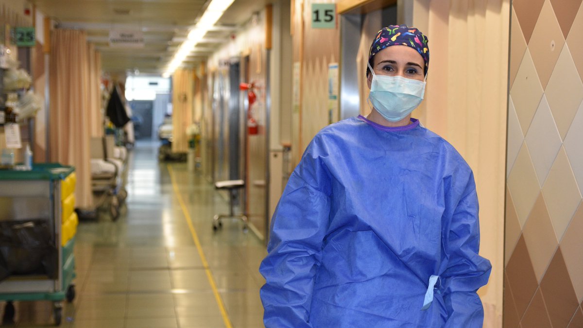 ENTREVISTA | 🎙️ Lourdes Alarcón, cap d'Infermeria del servei d'Urgències de l'Hospital de Calella: "Hi ha dies que marxes, entres al cotxe i et poses a plorar perquè ho necessites".

🔊 Escolta-la a 🔗 radiocalellatv.cat/?p=69585

#QuedatACasa #JoActuo #EndavantCSMS <a href="/CorpoSalutMS/">Corporació de Salut del Maresme i la Selva</a>