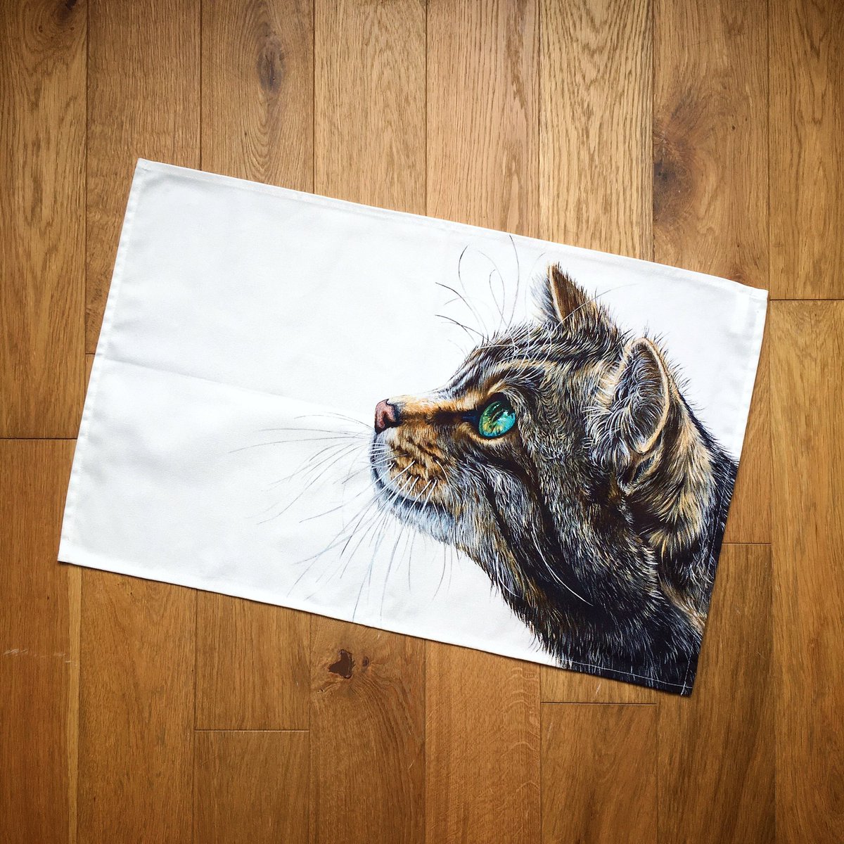 oliviaderivaz's tweet photo. Finally made some tea towels!
https://t.co/9OSQJ7EtCM
#teatowels #diversify #animalartist #wildlifeartist #countryliving #countryhome #countrystyle #countrykitchen #farmhousekitchen #kitchentextiles #teatowelart #homeware #womeninbusiness #independentartist #highlandcow #hare https://t.co/VexXpLY6Nv