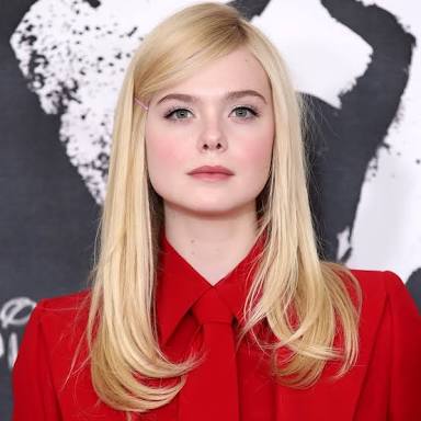 Happy Birthday Elle Fanning 