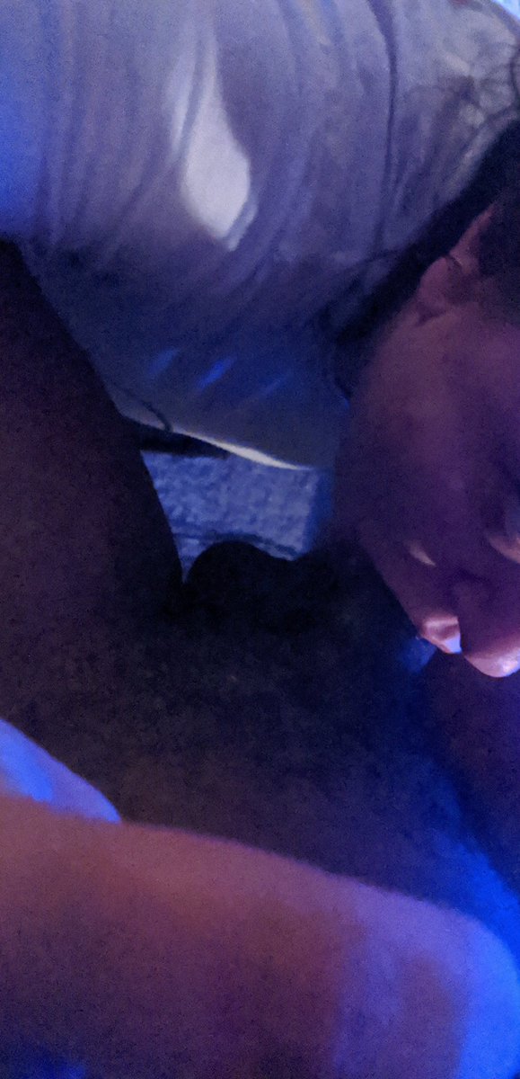 ourfun335's tweet photo. Up late any ladies or couples wanna chat!
#swingercouple #ourfun335 #swingers #bigirls #biwife
#realcouple #amateurcouple https://t.co/Skct06aZDY