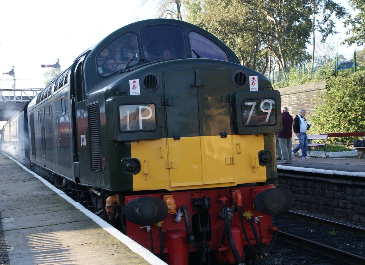 D335 at @eastlancsrly Bury Bolton Street.
A 📸 taken during the Deltic gathering. 
#virtualgala
#Heritagerailday.