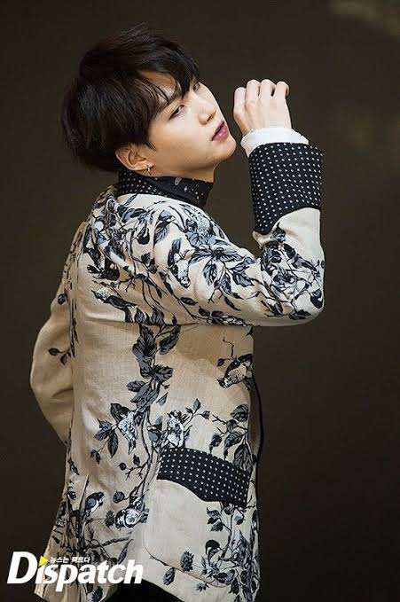 Wings Era Yoongi- a thread