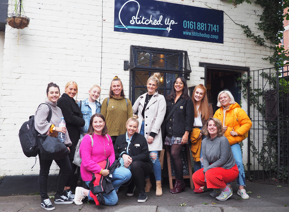 HQ // Could you #PayItForward to help us through lockdown?
We're asking our supporters to pay now for post-Covid workshops to help us pay the bills.
If you can afford to chip in, we'd be so grateful 🙏  
crowdfunder.co.uk/help-stitched-…
<a href="/crowdfunderuk/">Crowdfunder UK</a> #SmallBusiness #socent