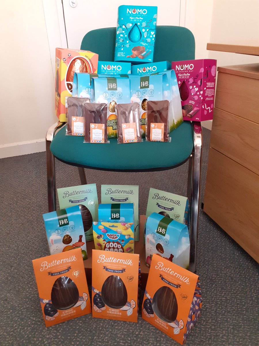 A big #ThankYou to #hollandandbarrett #Rustington for their donation of goodies to @nhs_sct #ZacharyMerton #welltogether #yummy 😋👏👏👏