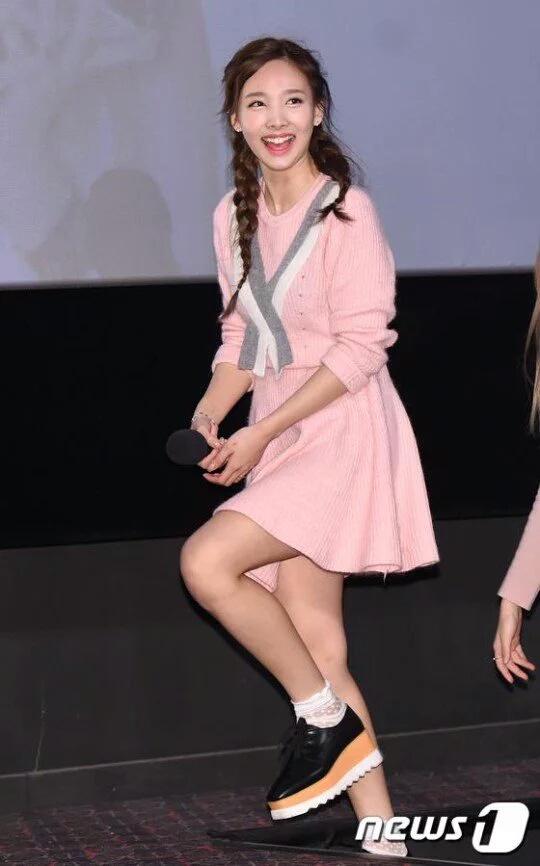 Nayeon in braids - the most adorable thing, a thread