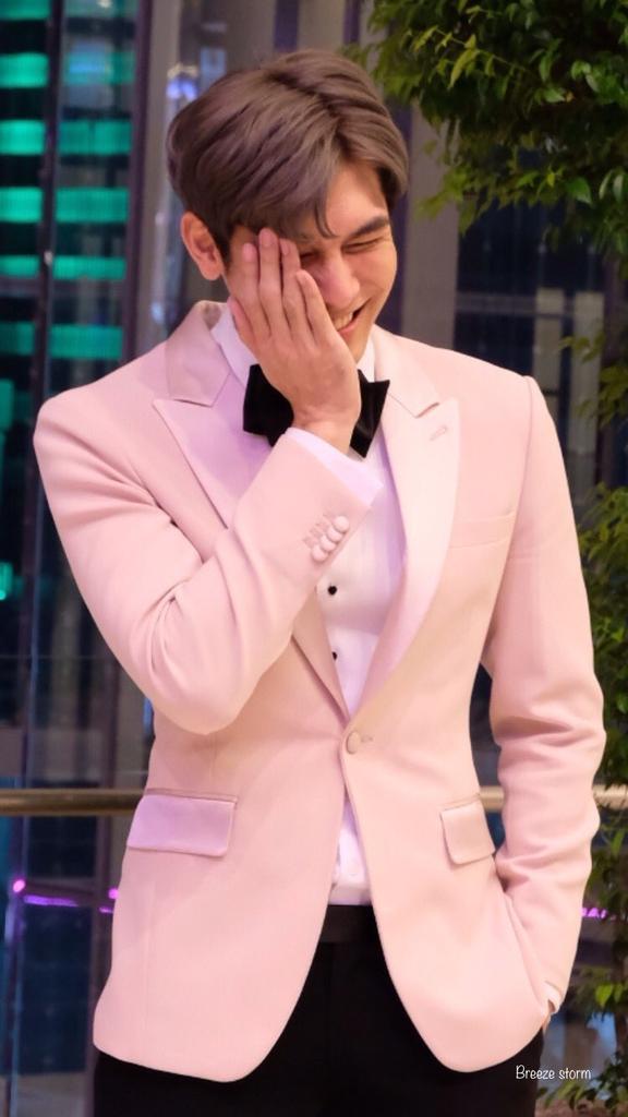 The way they cover their faces when they're shy   #MewSuppasit  #winmetawin  #mewwin