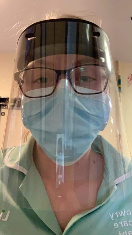 For #FantasticFriday, we want to celebrate the amazing work of our remaining boarders and Mr Wesley in DT who have made 300 masks for key workers. Also thank you to everyone who sent us thank-yous and pictures to show our equipment working wonders #PlymColExcellence #NHSHeroes