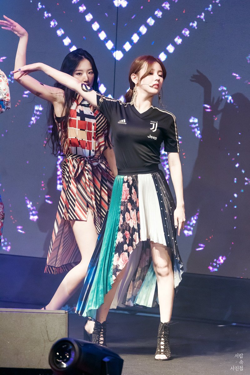 Miyeon as a supermodel a breathtaking thread;