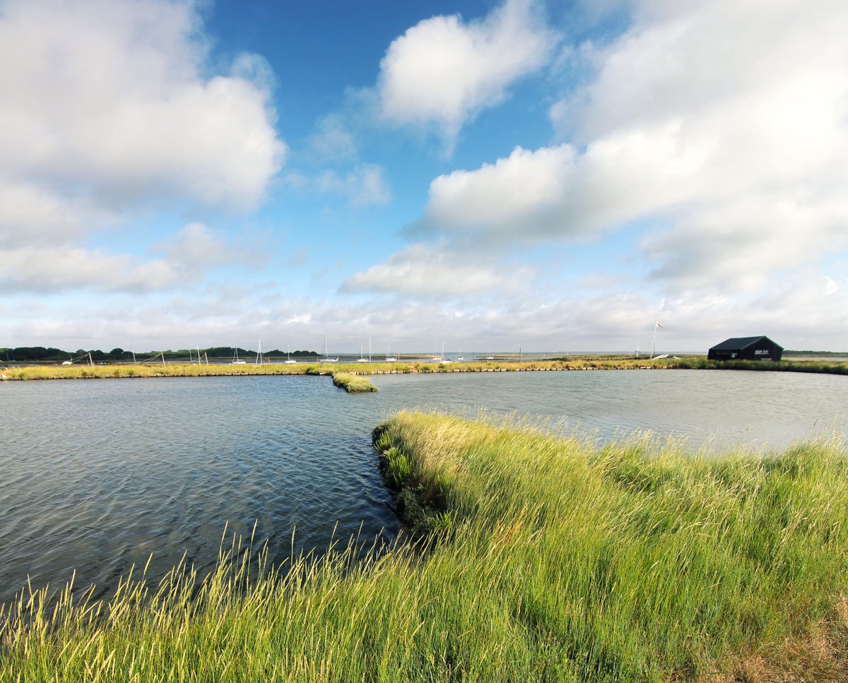 Please remember this weekend, however tempting the glorious sun might be, to stay at home and put your health and that of others first.
 
The Island will be here waiting for you to enjoy when the time is right.
 
📌 Newtown Creek
 
#Changethedate #SupportIOW #TheIslandWillWait