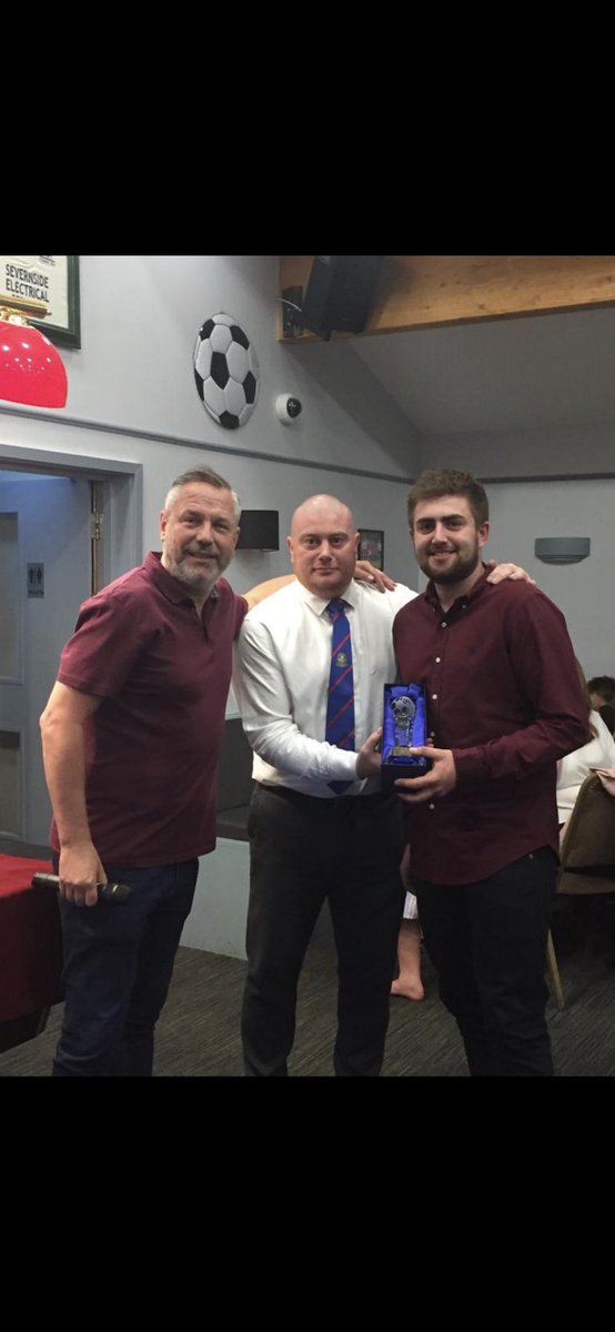 willh_12's tweet photo. Cheers @_b3n_w 
If you’re a football person please join the challenge of posting a football photo. You have 24hrs to post a picture of yourself as a player/coach or donate £30 to charity and tag 5 @rorymichael1996 @JoshSeymour10 @CurtisPreston_ @dannyseymour15 @jamespagee https://t.co/kXx6HicP4W