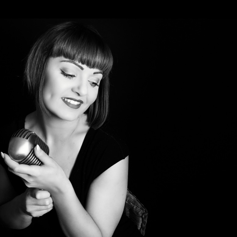 JMBsinger's tweet photo. Another from my shoot with @djimageryuk love this one
#livemusic #singer #photography #promoshoot https://t.co/7Yue2pwlsB