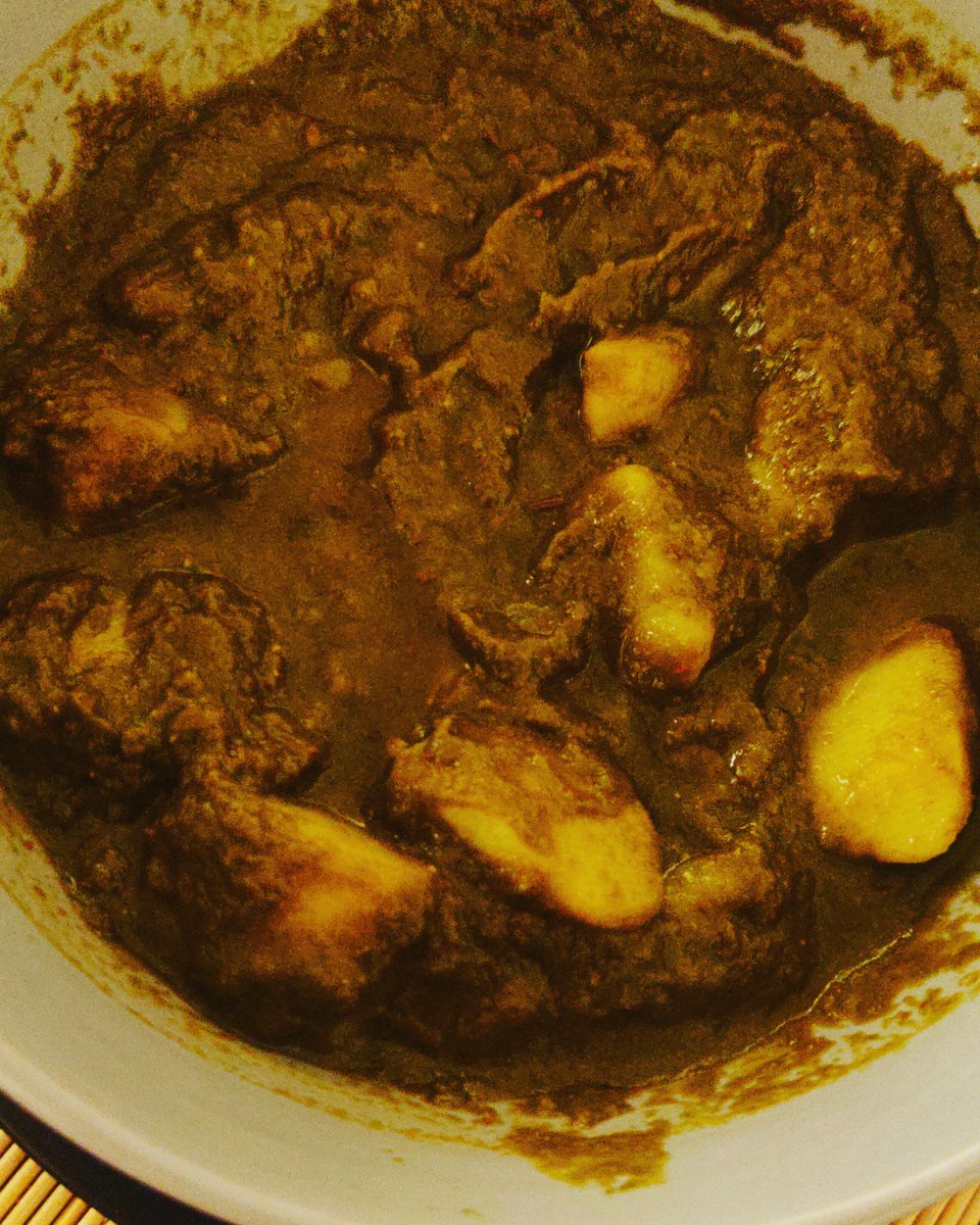 Probasibangali's tweet photo. Saag allu
#lunchtime #cookinglunch #lunch #chef #Cooking #Covid_19 #StayAtHomeChallenge #ChineseWuhanVirus #ChinaCoronaVirus #COVID19 #21daylockdown #21daysLockdown #Cooking #cheflife #cookingtosurvive #friday #fridaymorning #FridayFeeling #fridaymood #thursdaymotivation #saag https://t.co/Fx1HUf0TNE